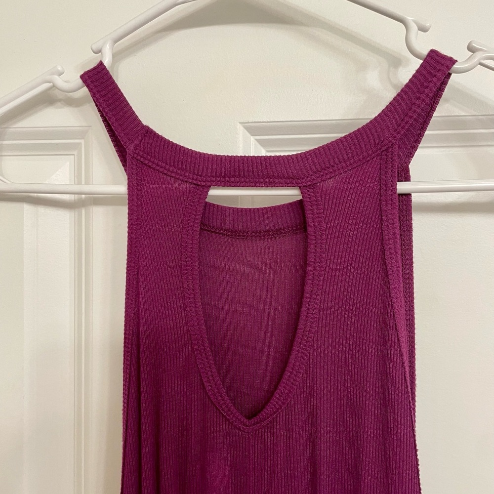 Halter Ribbed Knit Tank Keyhole Back - Picture 2 of 3